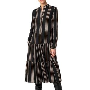AKRIS PUNTO
Silk-Blend Stripe Shirtdress